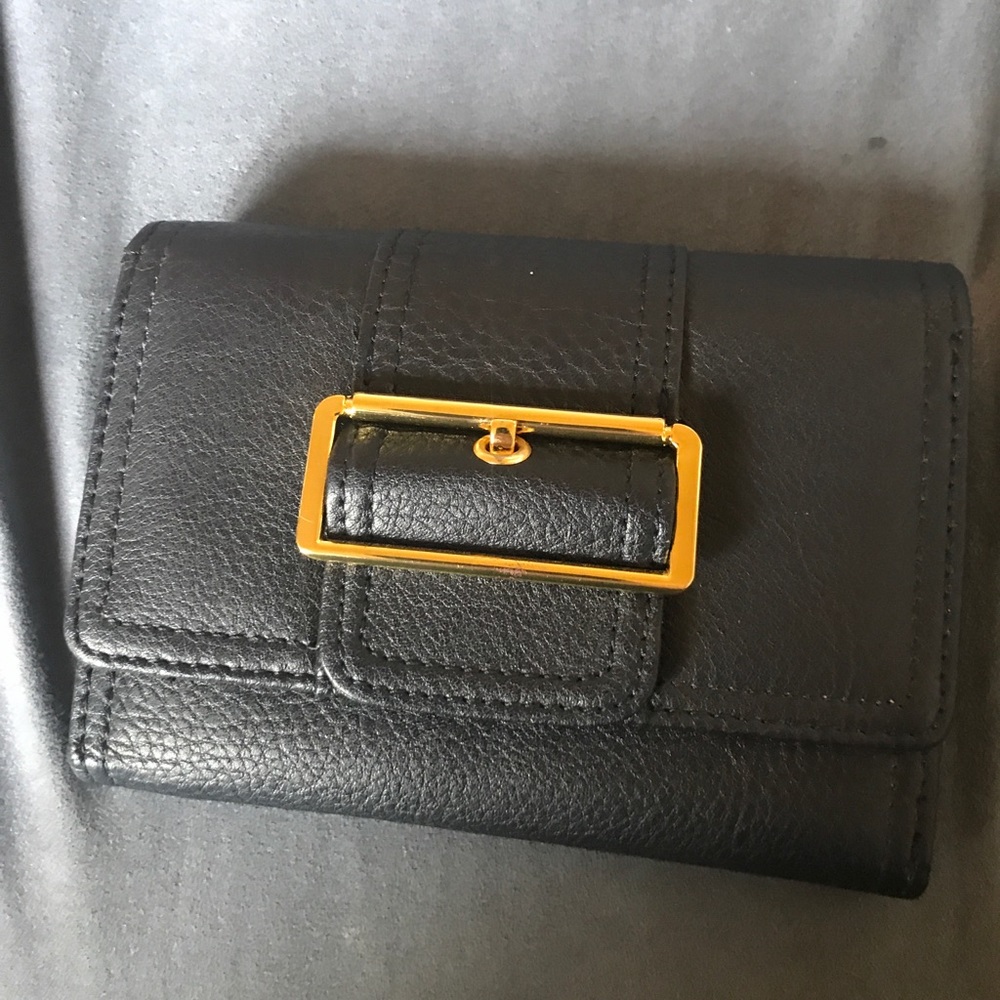 Carpisa Italy Navy Leather Trifold Wallet Elegant